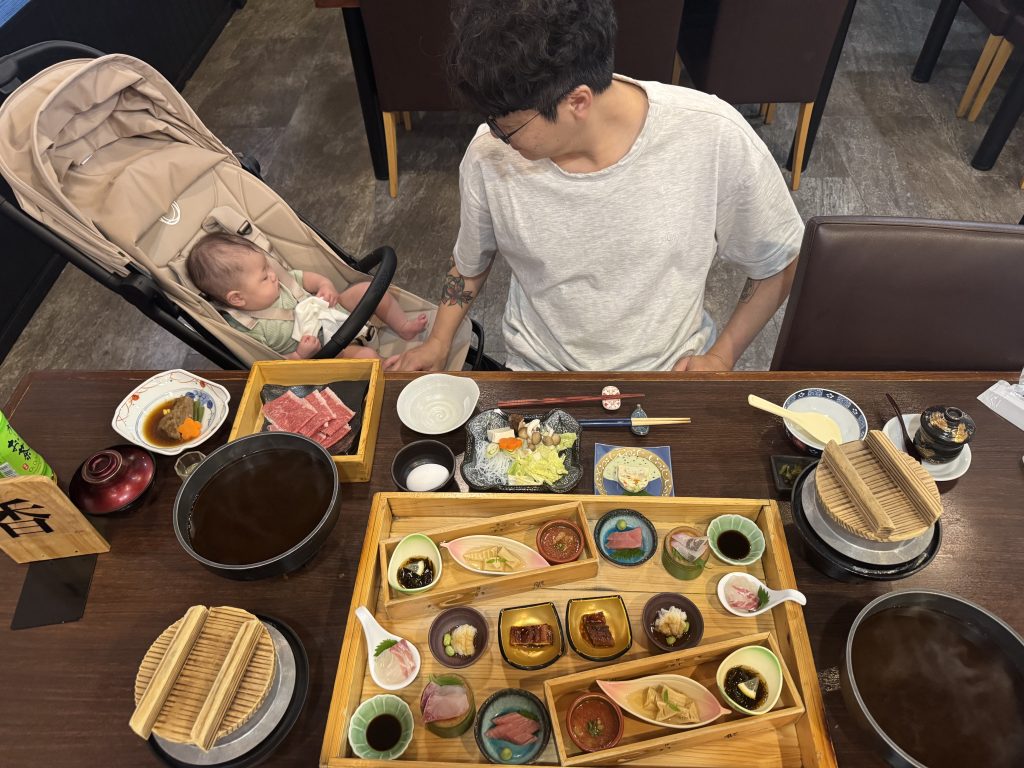 유후인 료칸 유후산 가이세키 석식 아기 동반 유모차 식당 자리